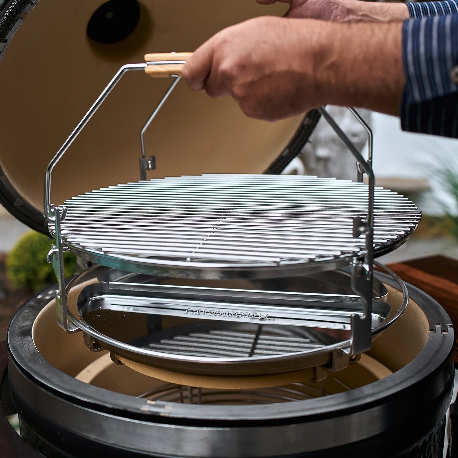 Monolith Grill TWO.55 - OHNE Gestell und Seitentische – Bild 3