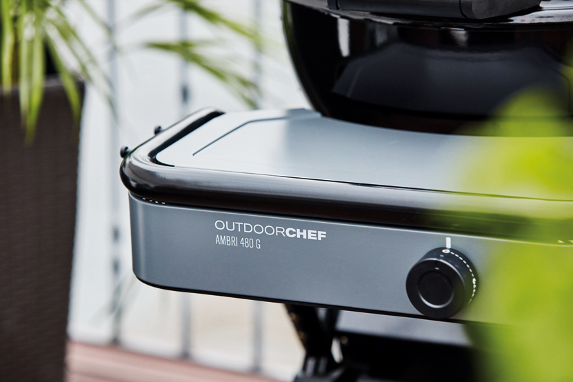 Outdoorchef Gas Kugelgrill Ambri 480 G Evo nkl. Abdeckhaube und Unterbau Kit – Bild 3