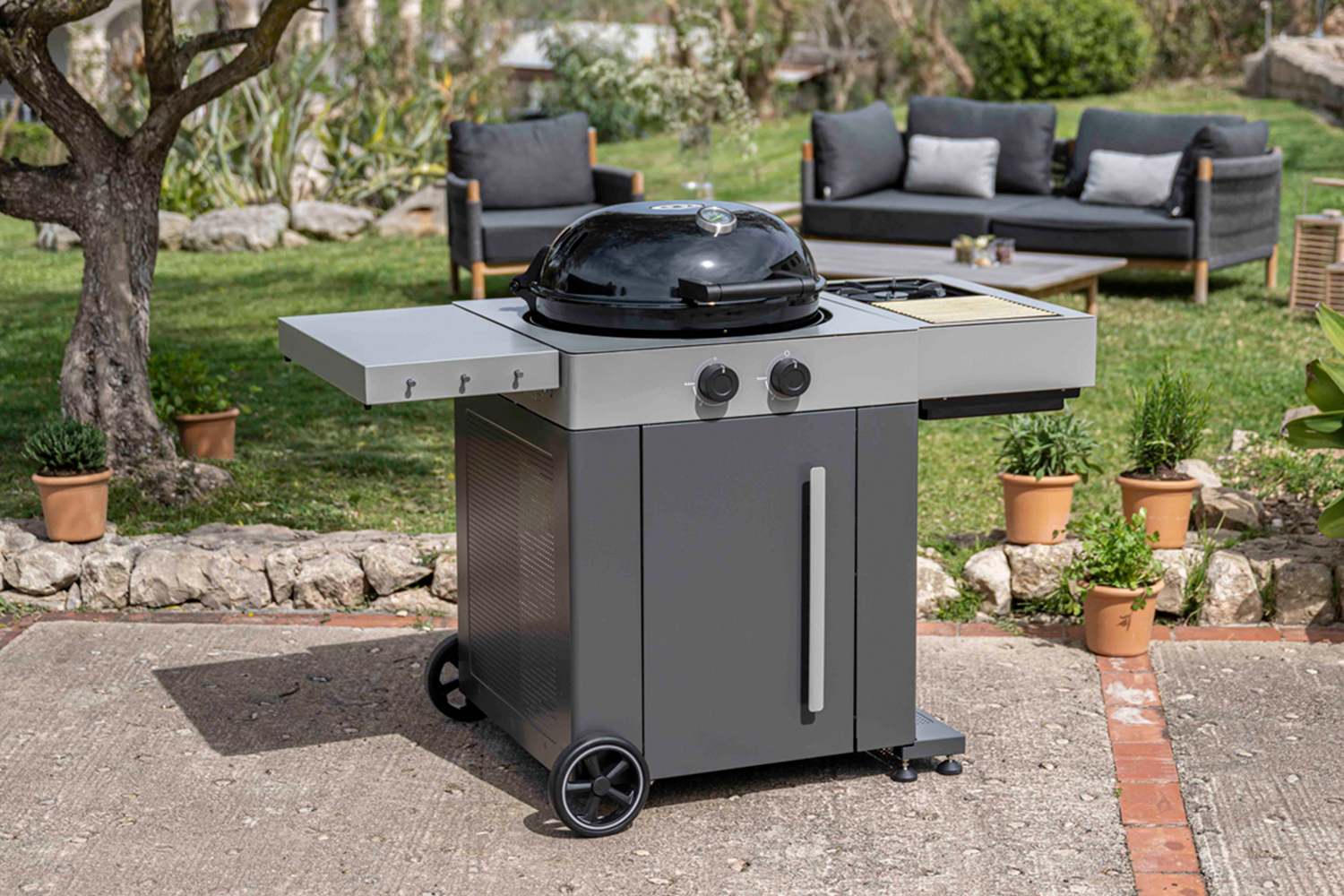 Outdoorchef Gas Kugelgrill Arosa 570 G Grey Steel EVO mit Blazing-/Cooking Zone – Bild 2
