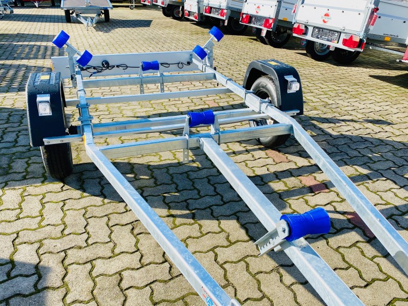 TPV Bootsanhänger BA 750-R 750kg mit Rollen – Bild 7