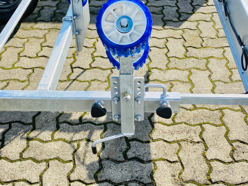 TPV Bootsanhänger BA 750-R 750kg mit Rollen – Bild 3