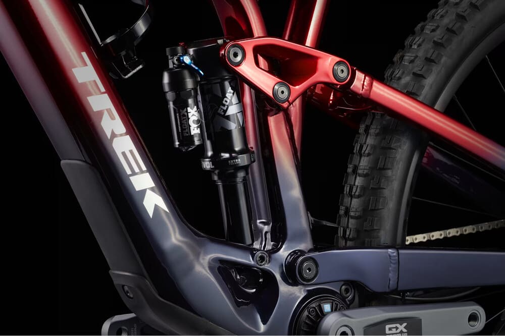Trek FUEL EXe 8 GX AXS T-Type 29" E-Mountainbike 2025 Rage Red to Deep Dark Blue Fade – Bild 3