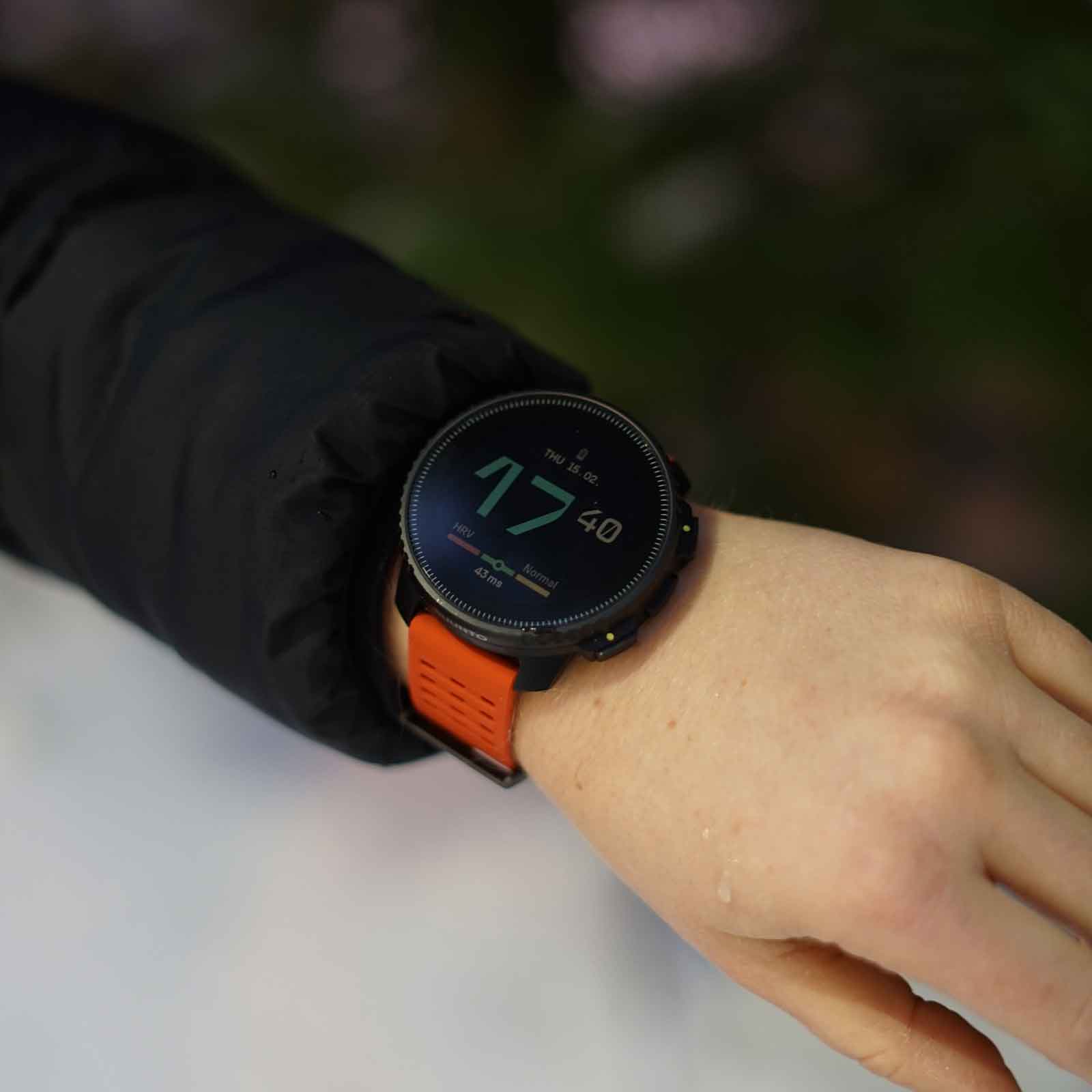 Suunto Vertical Solar GPS Multisport-Uhr - All Black – Bild 2